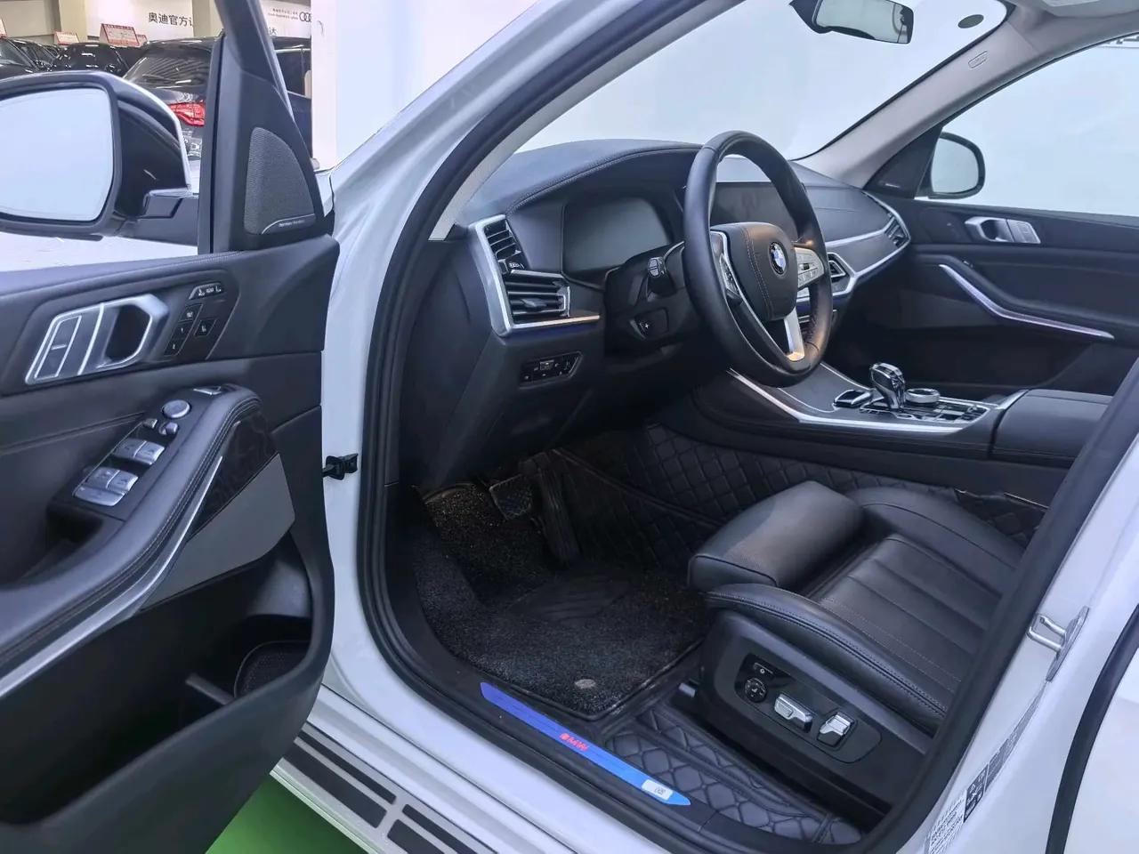 BMW X7 (Imported) 2022 X7 xDrive40i 3.0T Leading Luxury Suit Automatic Gear 9