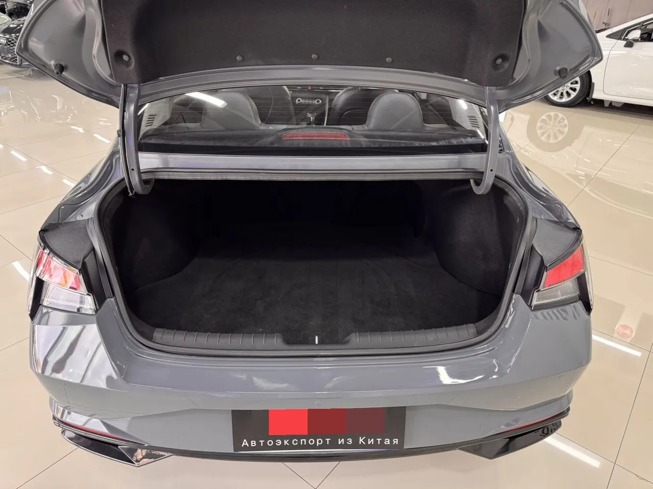 Hyundai 2022 Elantra -3-compartment 1.4TGDi 240TGDi GLX Elite Automatic Gear 19