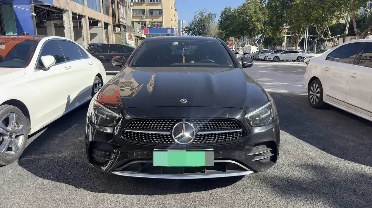 Mercedes Benz E-Class New Energy 2022 E 350 e L 2.0T Sports (Change 3) Automatic 4