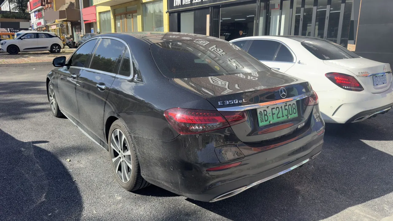 Mercedes Benz E-Class New Energy 2022 E 350 e L 2.0T Sports (Change 3) Automatic 6