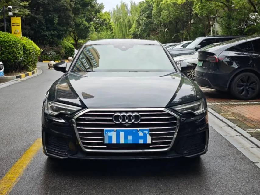 Audi 2020 A6L 2.0TFSI 45TFSI Selected Dynamic Automatic 2