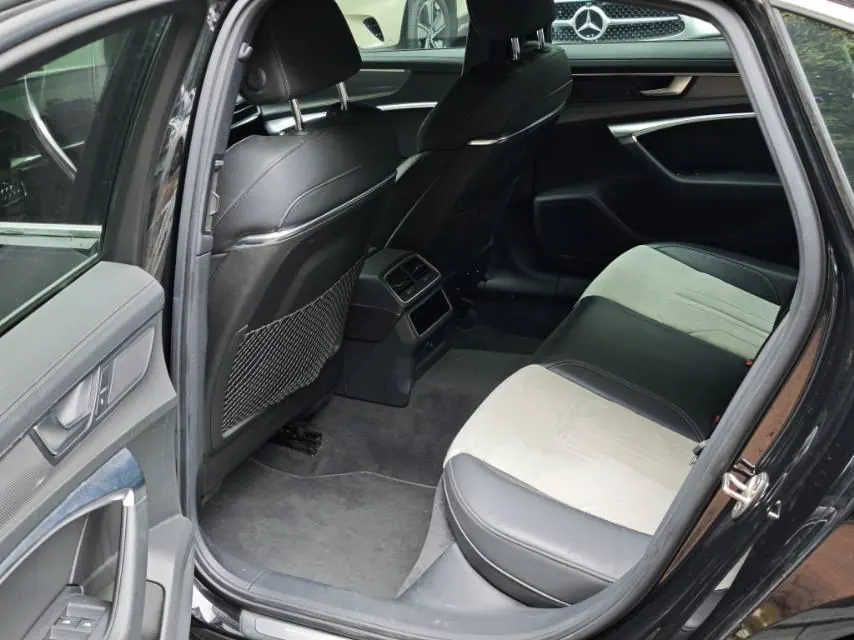 Audi 2020 A6L 2.0TFSI 45TFSI Selected Dynamic Automatic 8