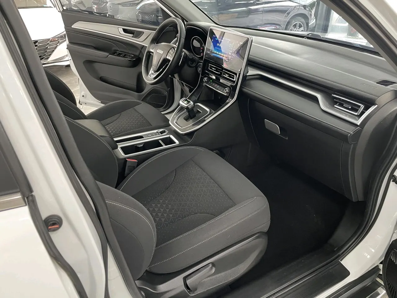 Haval 2021 M6 PLUS 1.5T Elite Smart Joint Automatic Gear 6