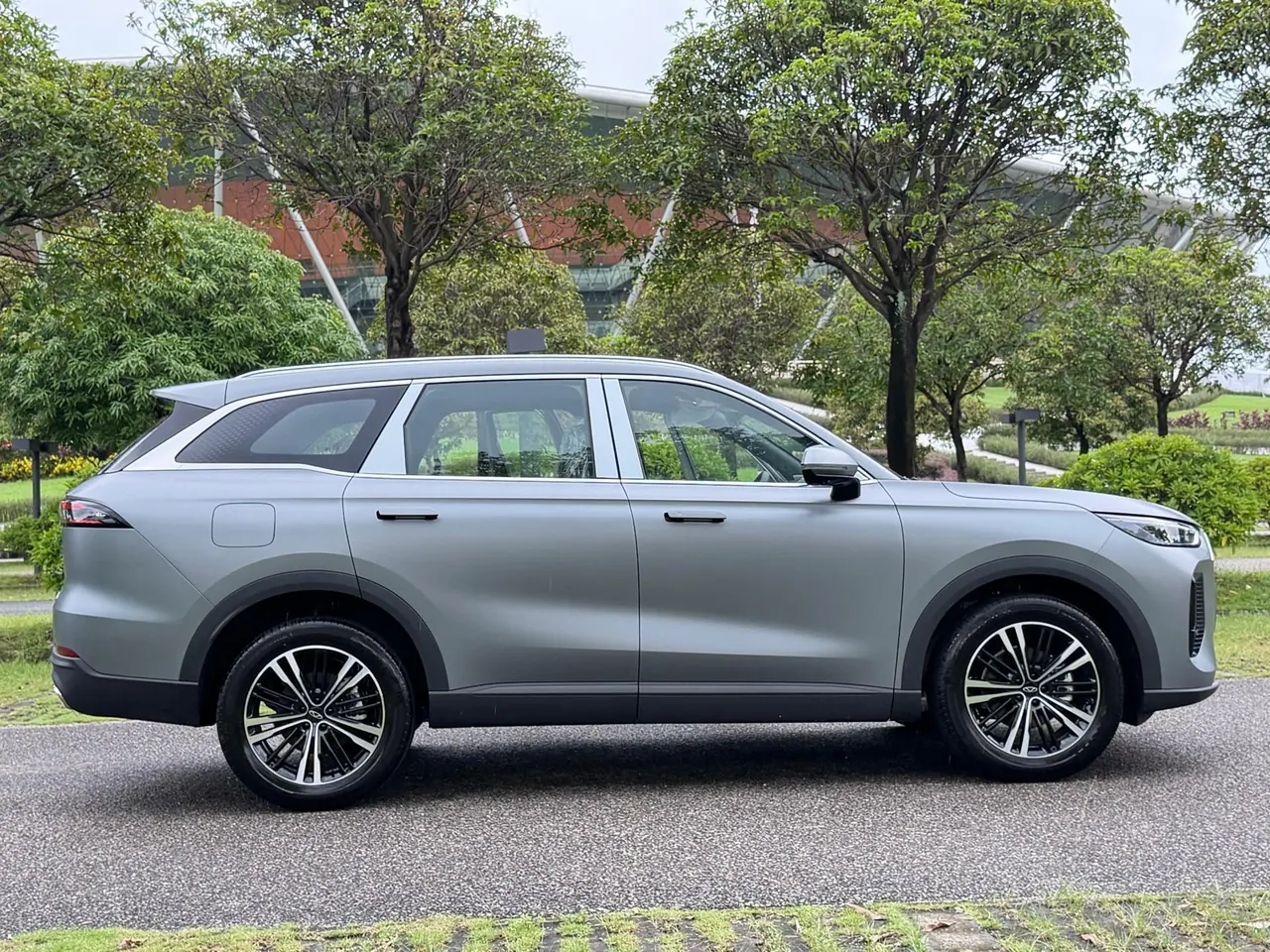 Chery 2026 Ruihu 9X 2.0T Two-Drive Luxury Automatic Gear 9