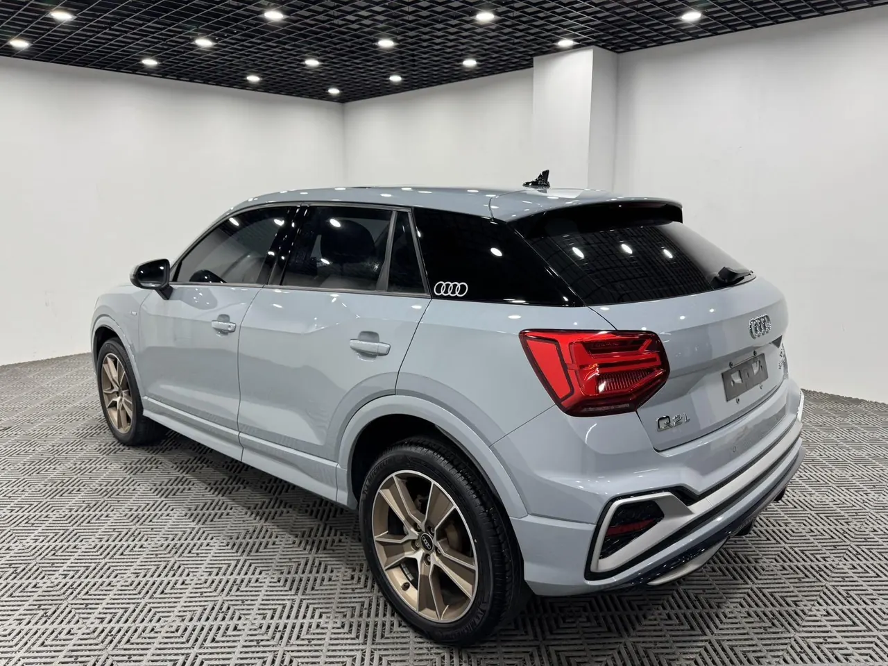 Audi 2022 Q2L 1.4TFSI 35TFSI Fashion Dynamic Automatic 9