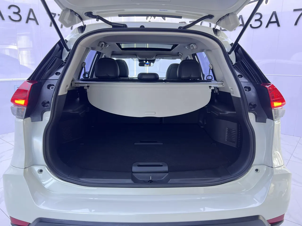 Nissan 2022 Qijun Glory 2.0 Stepless Two-Drive Smart Joint Premium Edition Automatic Gear 14