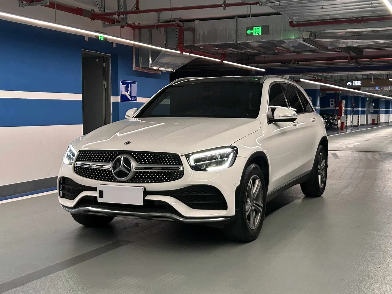 Open image lightbox: Mercedes Benz 2020 GLC 260 L 4MATIC 2.0T Luxury Automatic