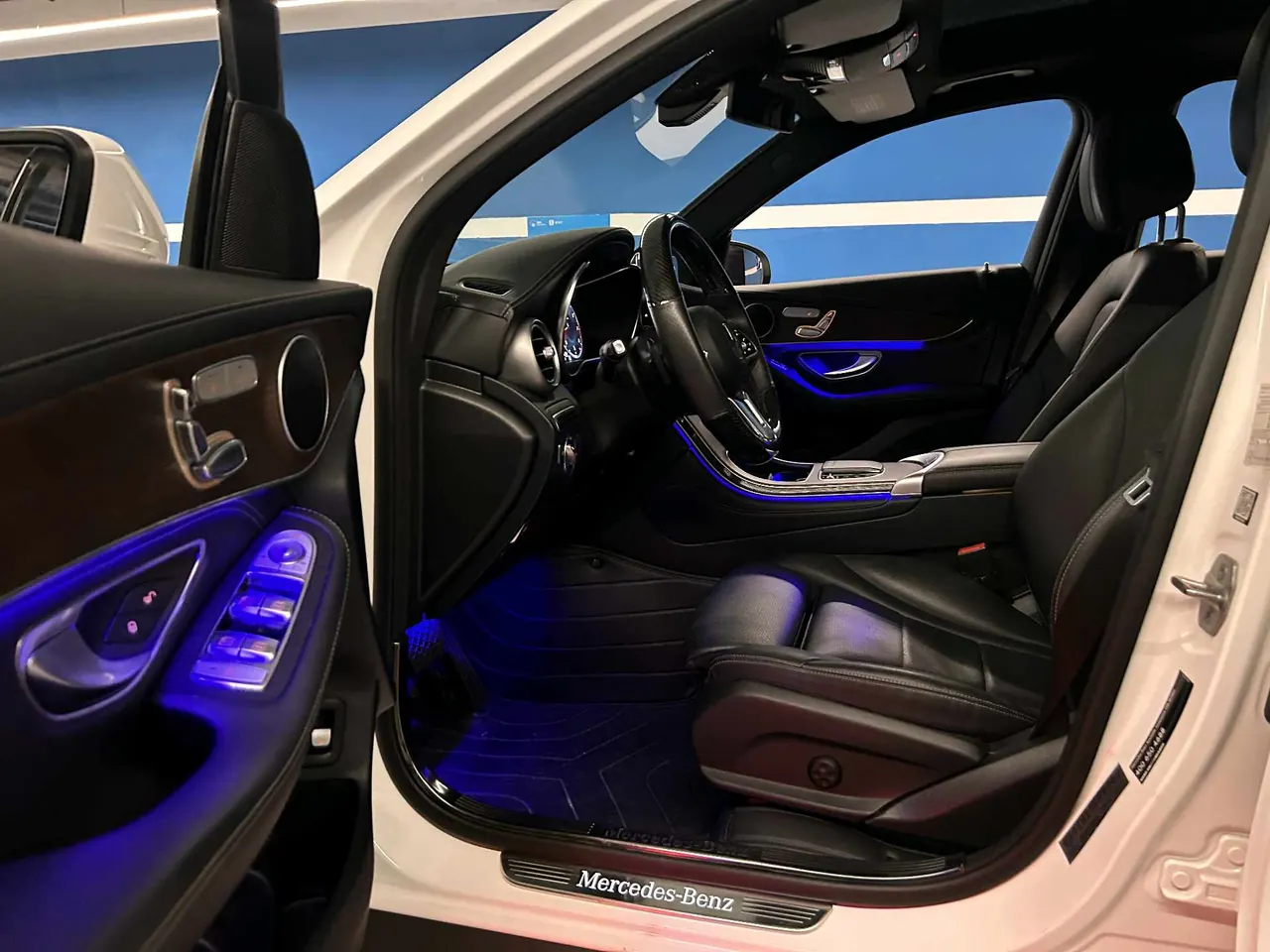 Mercedes Benz 2020 GLC 260 L 4MATIC 2.0T Luxury Automatic 7