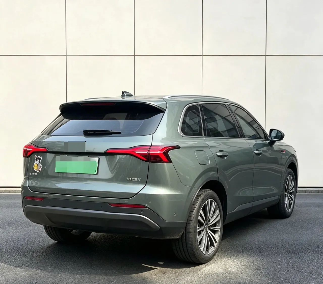 HongQi 2026 HS6 PHEV 1.5T 240 Smart Hybrid Automatic Gear 3