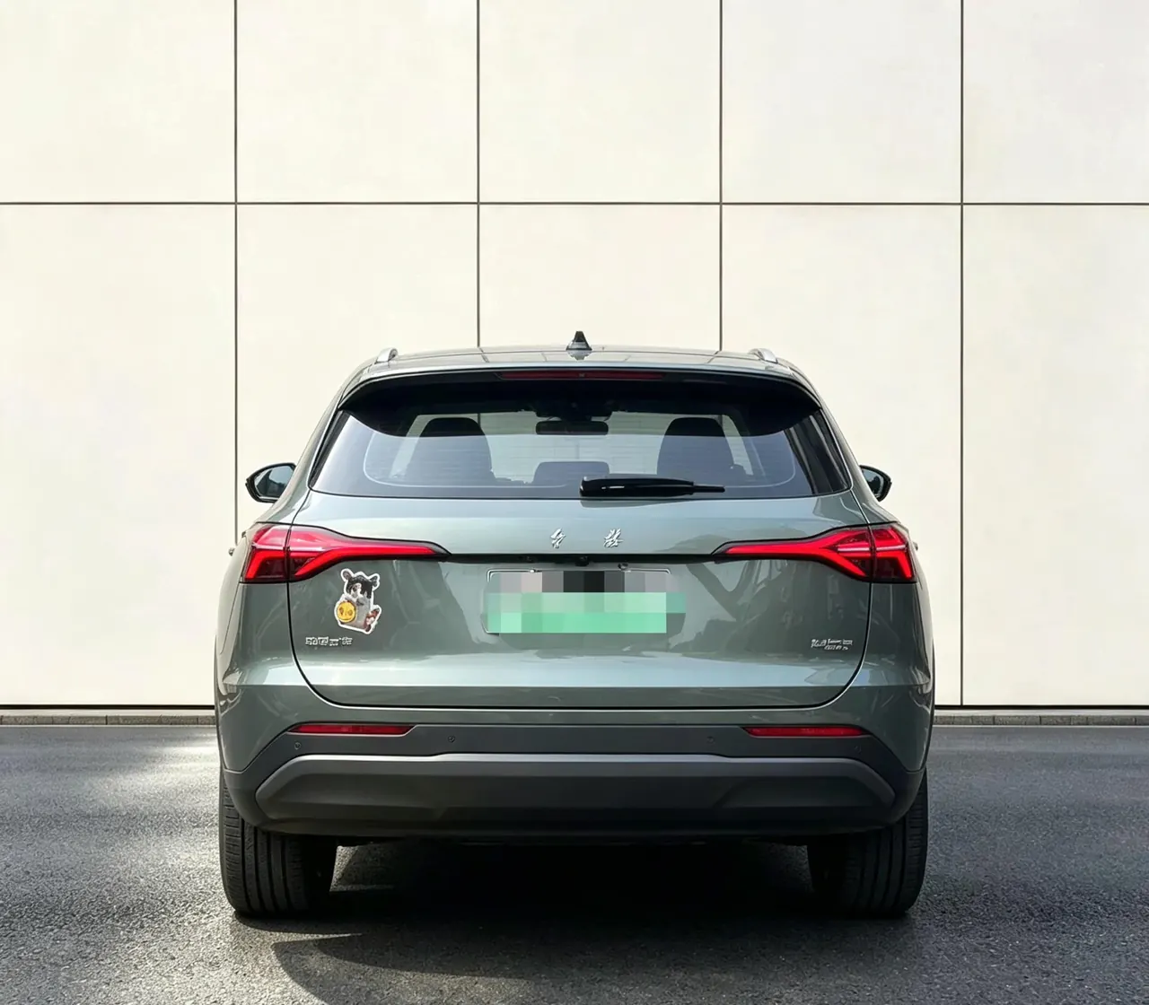 HongQi 2026 HS6 PHEV 1.5T 240 Smart Hybrid Automatic Gear 4