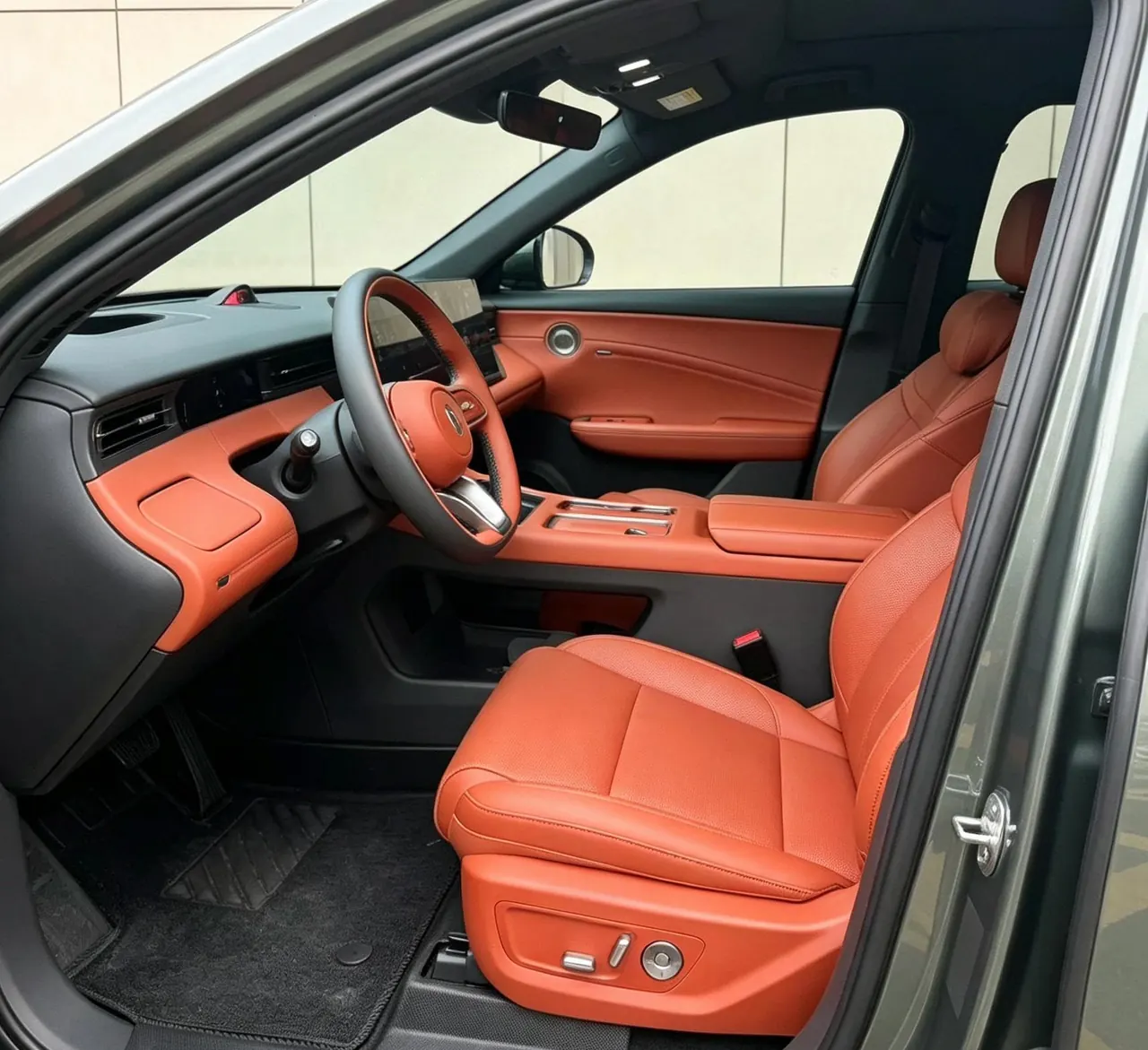 HongQi 2026 HS6 PHEV 1.5T 240 Smart Hybrid Automatic Gear 5