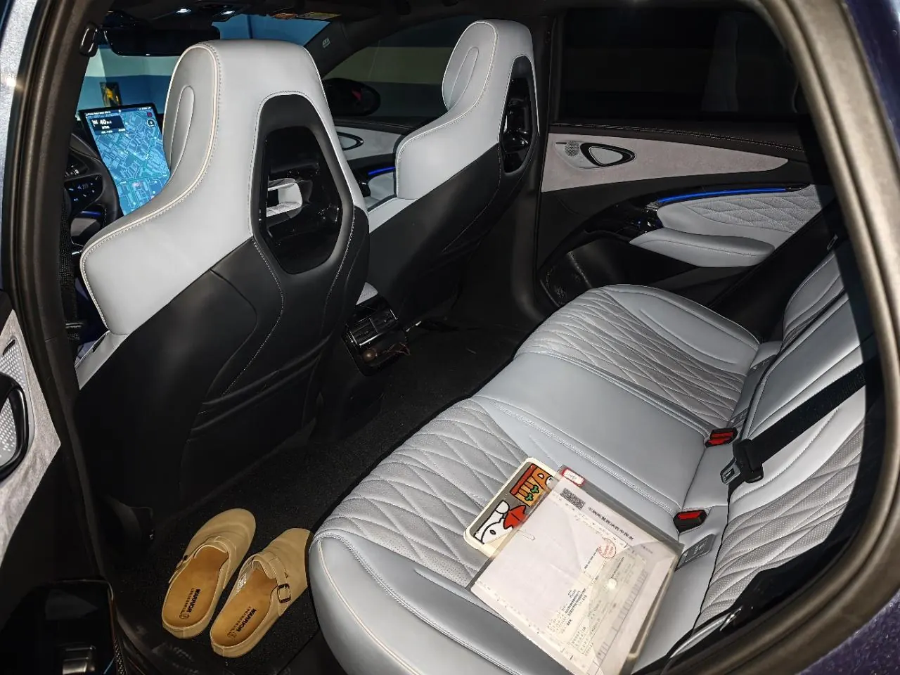 BYD 2022 seals 700km long endurance rear drive automatic gear 5