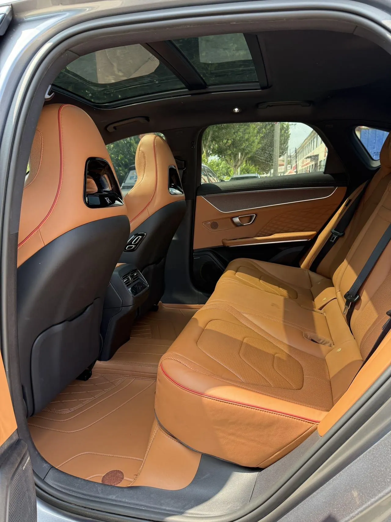 BYD 2022 Han DM-i 1.5T stepless 121KM exclusive automatic gear 8