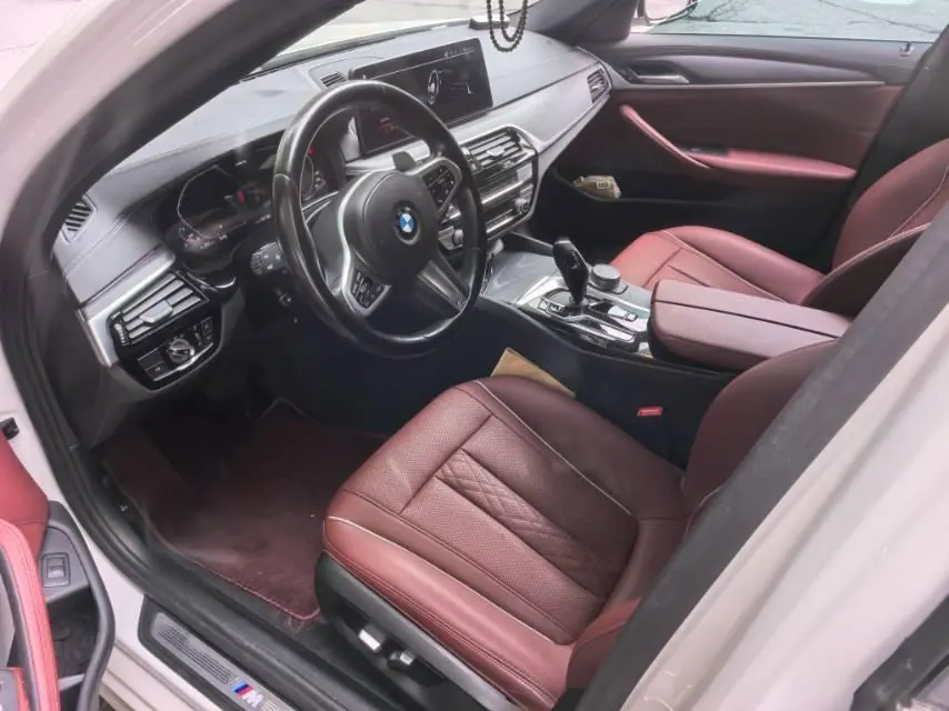 BMW 5 Series 2022 530Li 2.0T Leading M Sports Suit (Modified) Automatic Gear 4