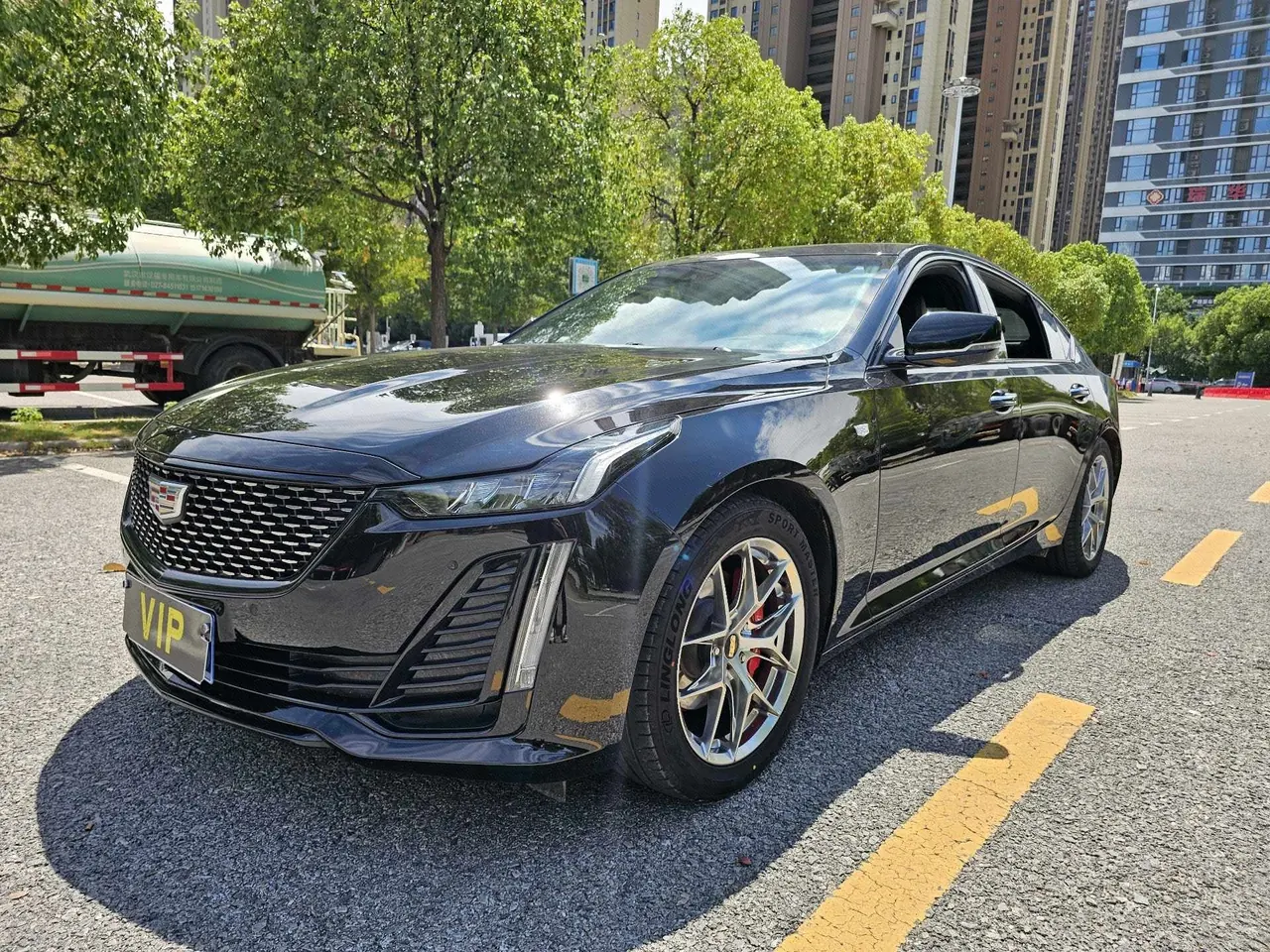 Open image lightbox: Cadillac 2022 CT5 2.0T 28T luxury automatic gear