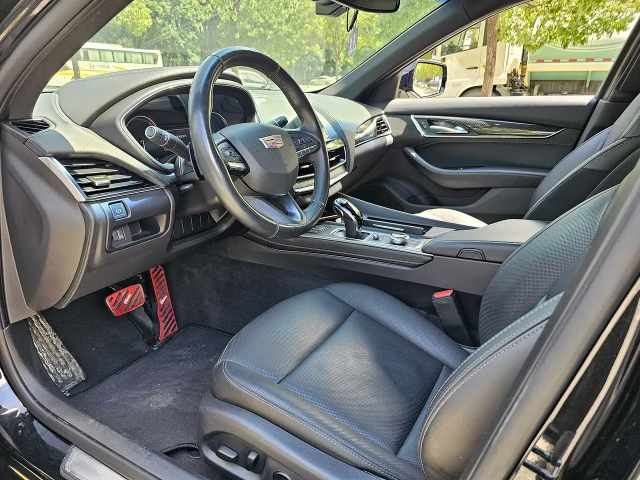Cadillac 2022 CT5 2.0T 28T luxury automatic gear 3