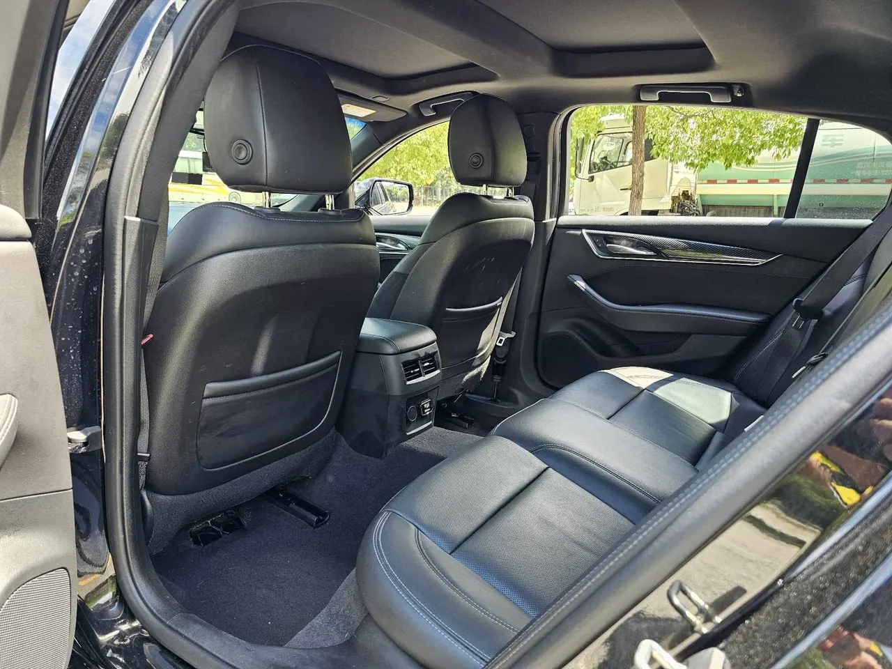 Cadillac 2022 CT5 2.0T 28T luxury automatic gear 4