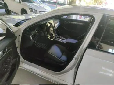 Honda 2022 10th Generation Accord 1.5T Stepless 260TURBO Magic Night Premium Edition Automatic Gear 5