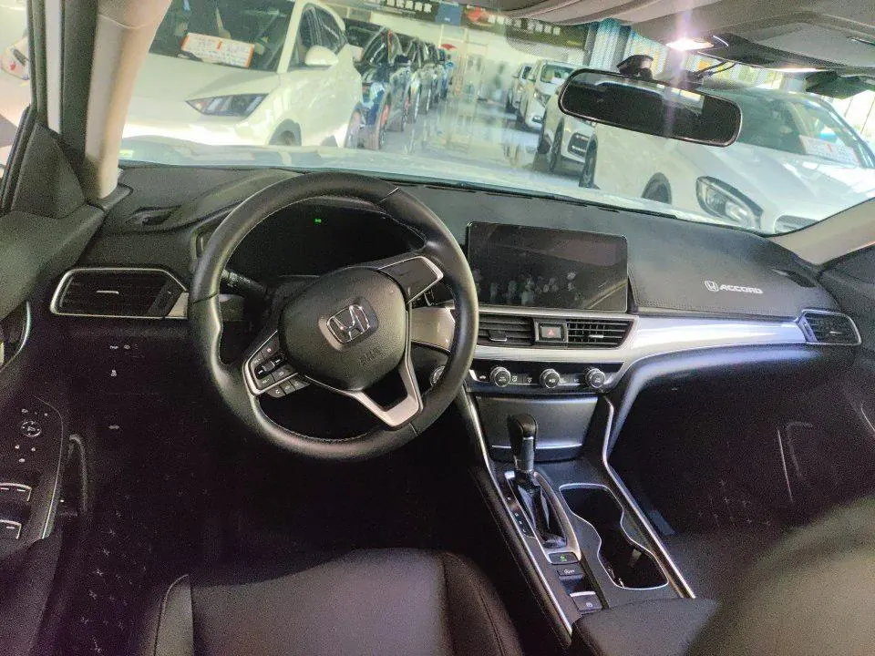 Honda 2022 10th Generation Accord 1.5T Stepless 260TURBO Magic Night Premium Edition Automatic Gear 6