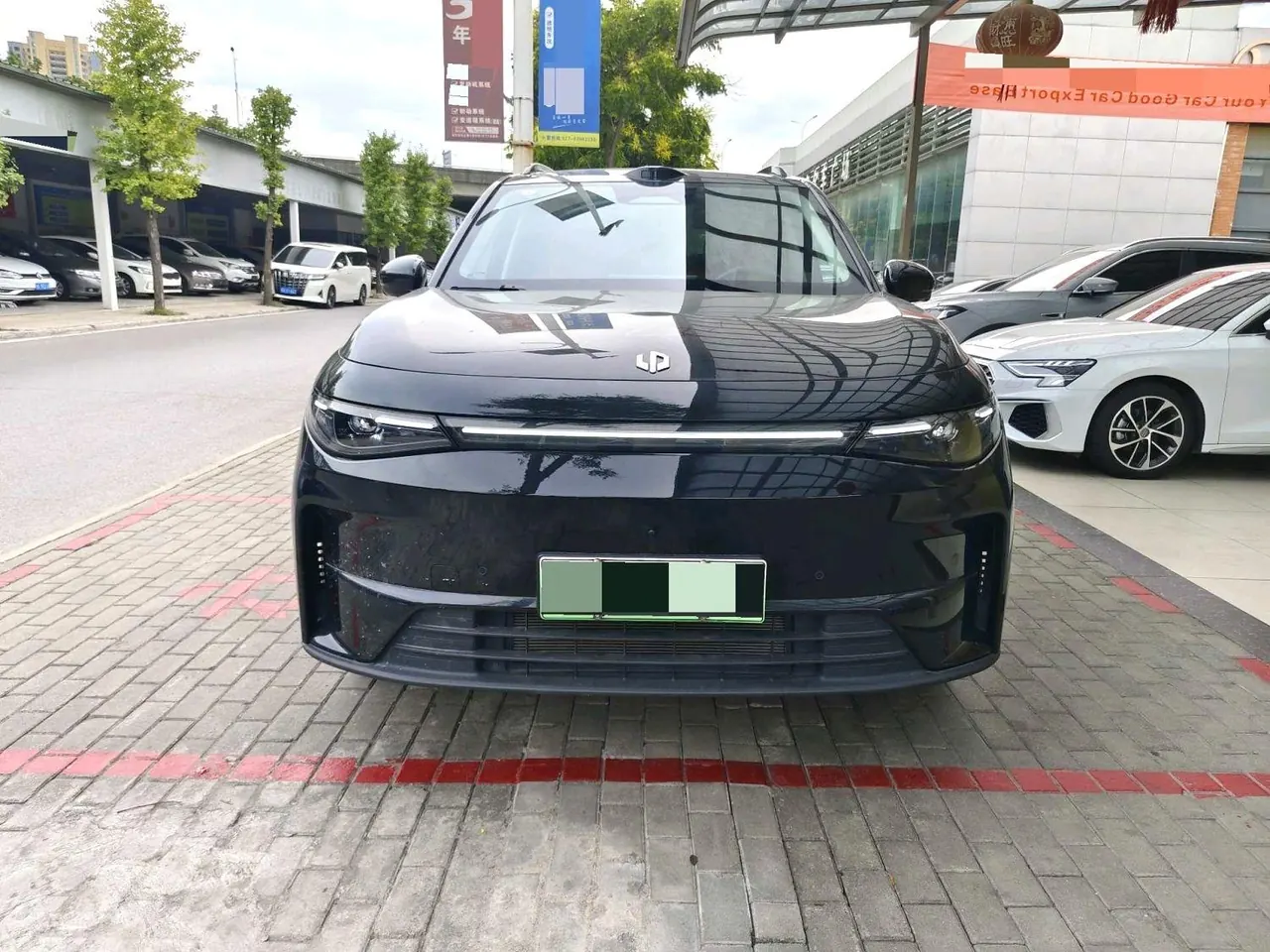 Leapmotor 2026 C 16 280 Laser Radar Zhizun Edition 6-seat Automatic Gear 2
