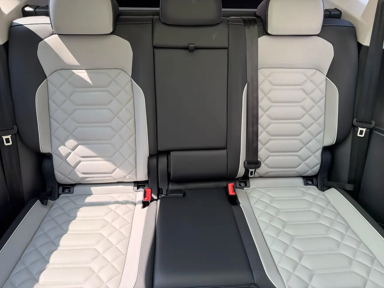 Volkswagen 2023 Tanyue 1.4TSI 280TSI Two-Drive Luxury Plus Advanced Edition Automatic Gear 11
