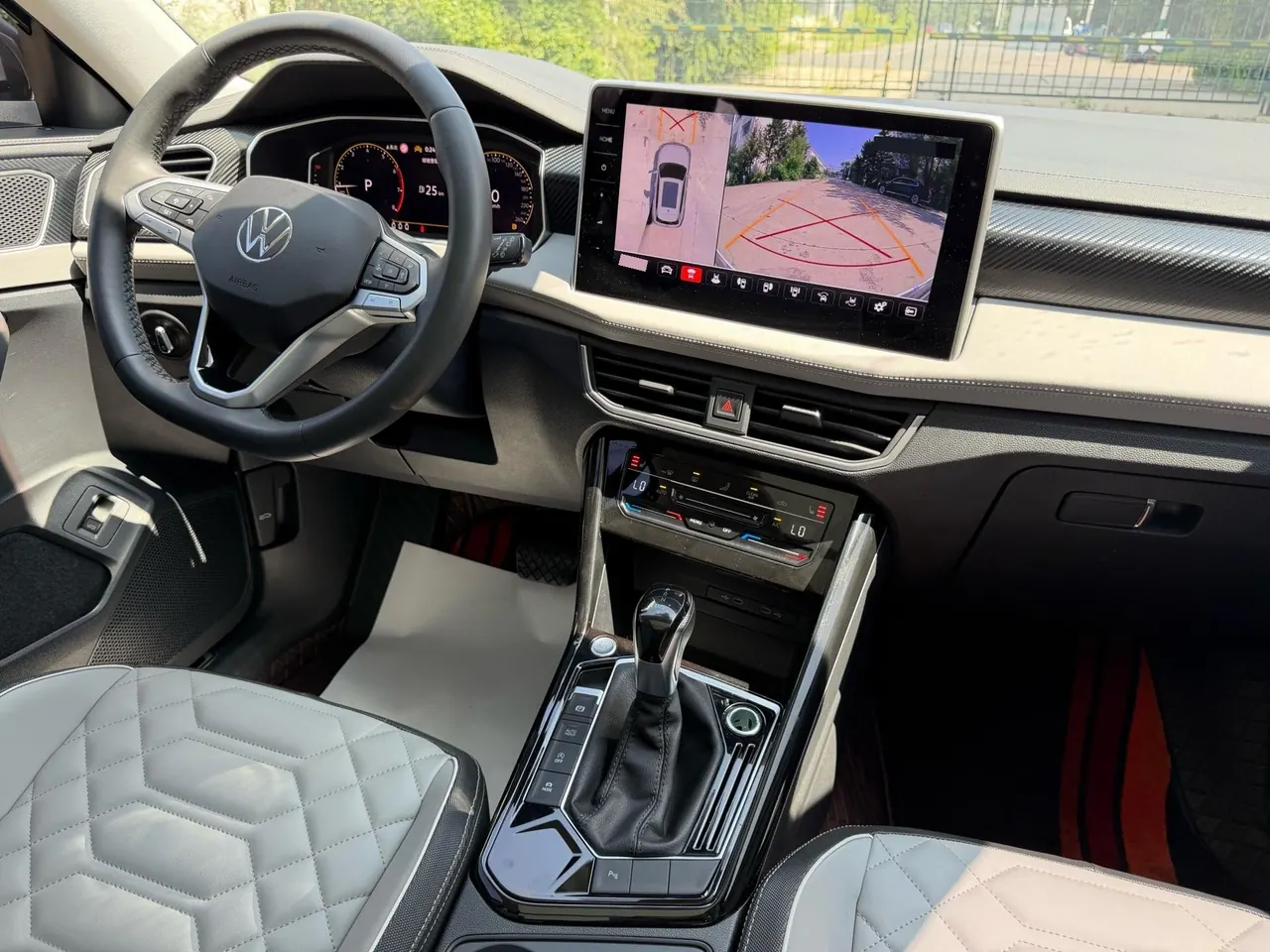 Volkswagen 2023 Tanyue 1.4TSI 280TSI Two-Drive Luxury Plus Advanced Edition Automatic Gear 12