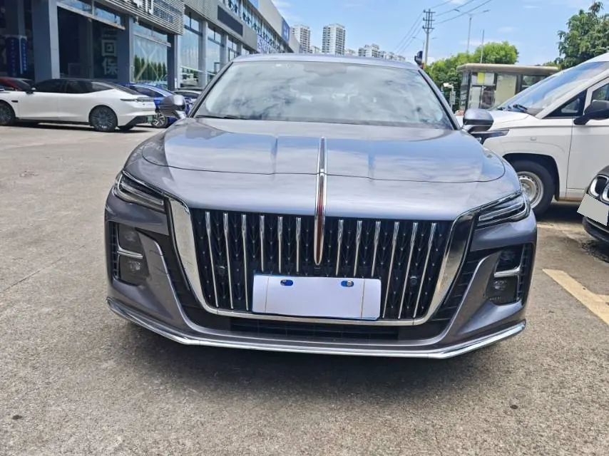 HongQi 2024 H5 1.5T Zhilian Flag Rhyme Edition Automatic Gear 8