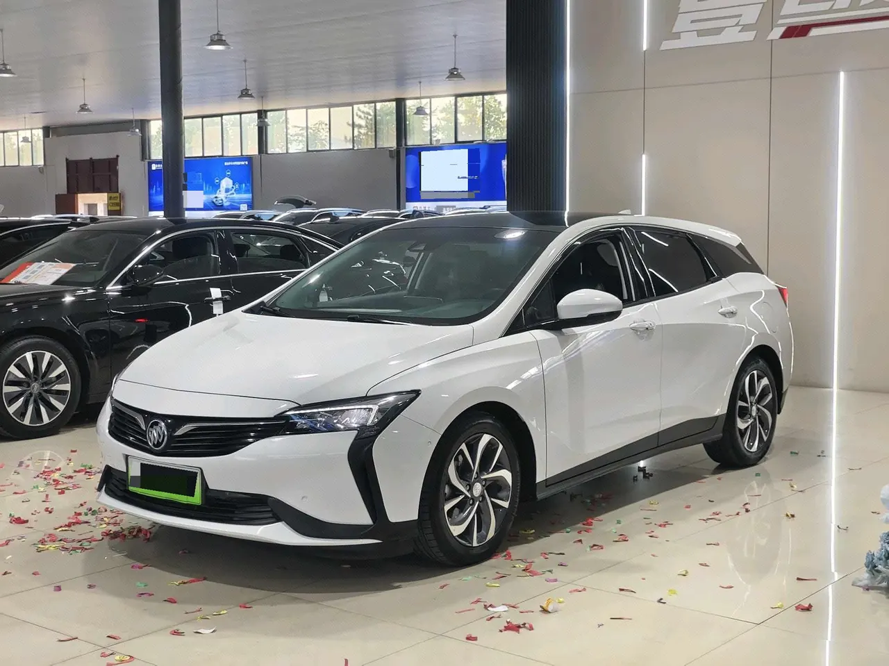 Buick 2022 VELITE 6 PHEV 1.5 stepless interconnection intelligent automatic transmission - View 1