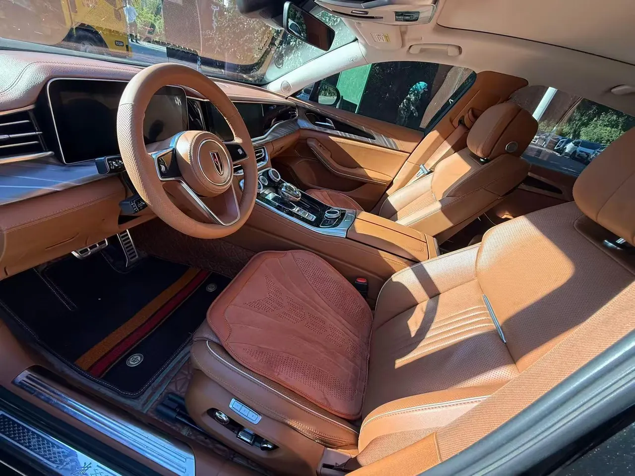 HongQi 2020 H9 48V 2.0T Zhilian Flag Edition Automatic Gear 9