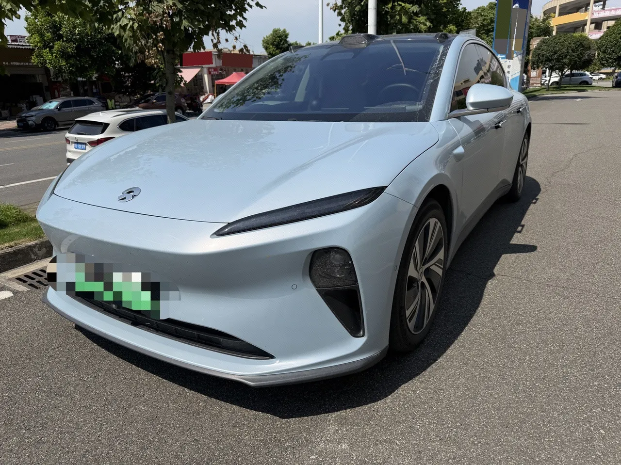 Open image lightbox: NIO 2022 ET5 75kWh automatic gear