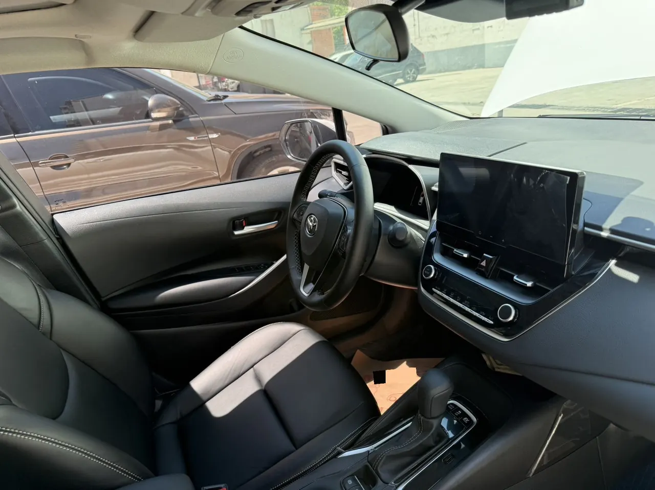 Toyota 2024 Lei Ling Shuangqing 1.8 Stepless Intelligent Electric Hybrid Deluxe Edition Automatic Gear 8