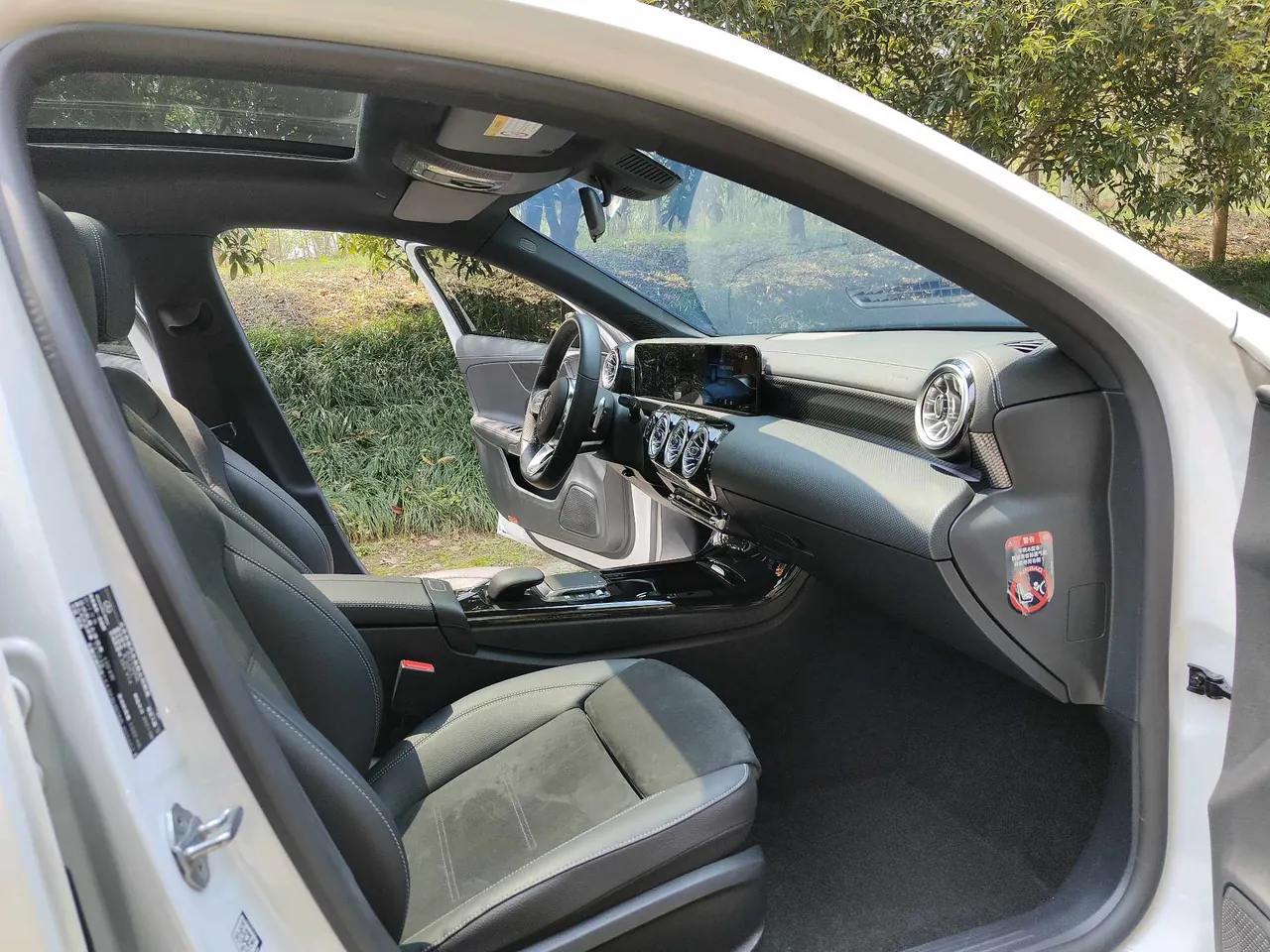Mercedes Benz Class A 2020 A 200 L 1.3T Fashion (Modified) Automatic Gear 4