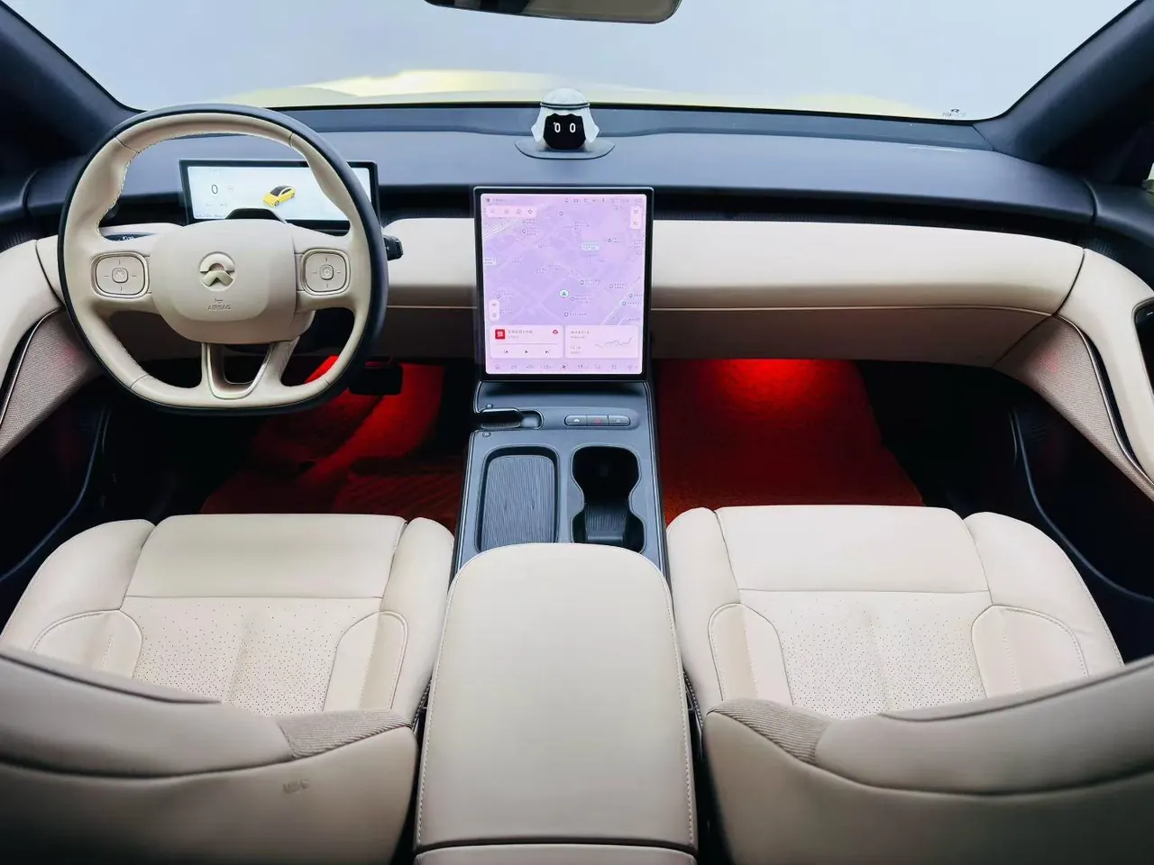 NIO 2022 ET5 75kWh automatic gear 4