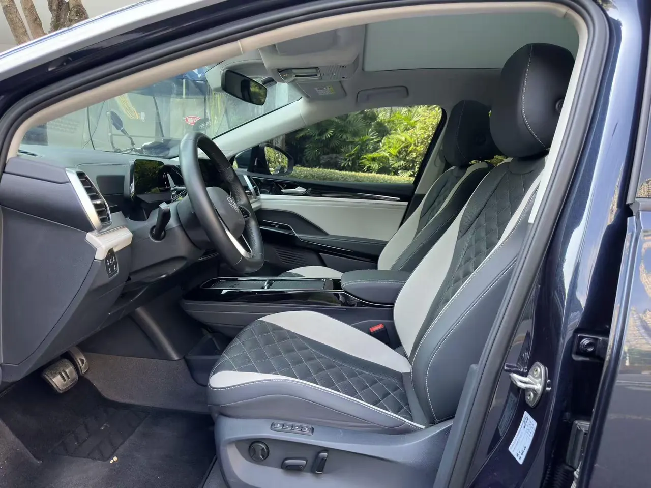Volkswagen 2022 ID. 6 CROZZ Long Endurance PRO Edition Automatic Transmission 4