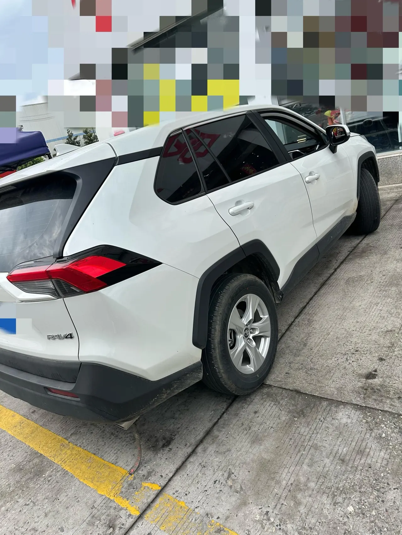 Toyota 2024 RAV4 Rongbo 2.0 Stepless Two-Drive City Edition Automatic Gear 3