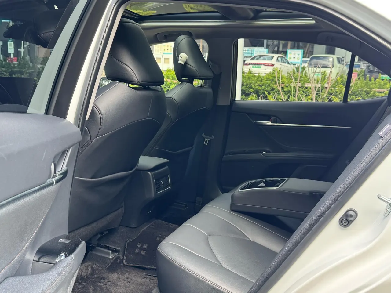 Toyota 2023 Camry 2.5G Deluxe Edition Automatic Gear 6