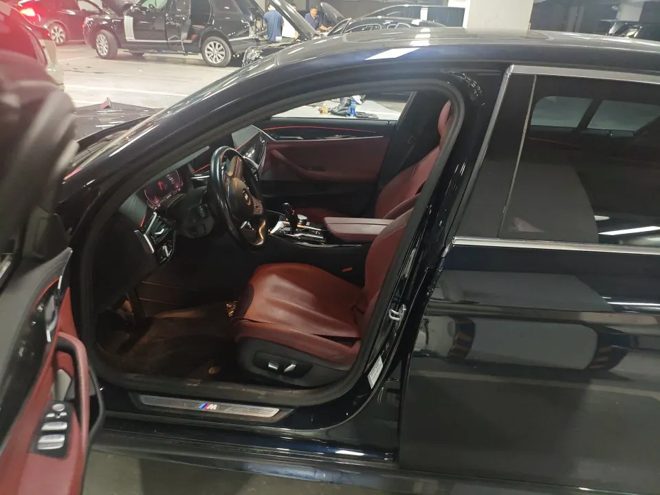 BMW 5 Series 2022 525Li 2.0T M Sports Suit Automatic Gear 2
