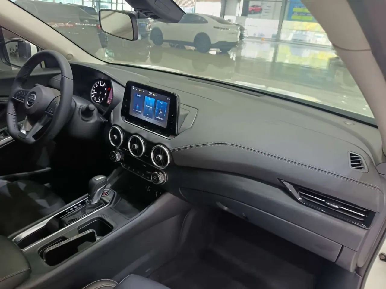 Nissan 2021 Sylphy 1.6 Stepless XL Smart Edition Automatic Gear 3