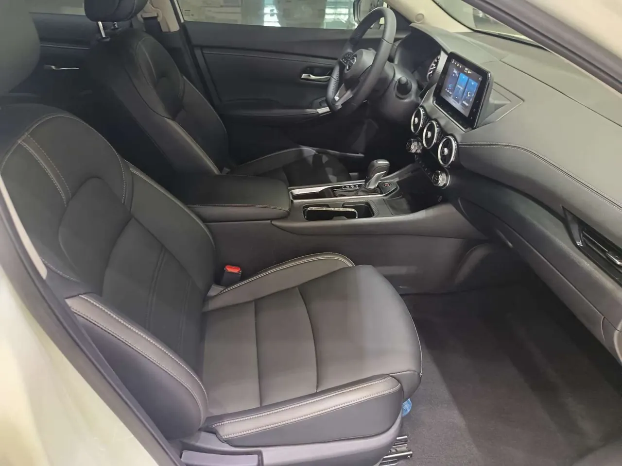 Nissan 2021 Sylphy 1.6 Stepless XL Smart Edition Automatic Gear 4