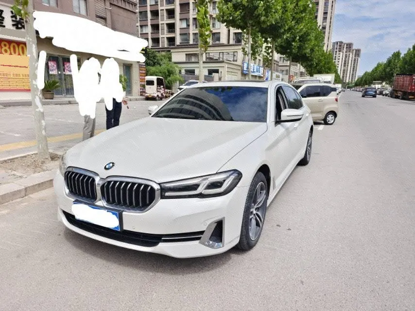 打开图片灯箱:BMW 5 Series 2022 530Li 2.0T Leading Luxury Suit (Change 2) Automatic Gear