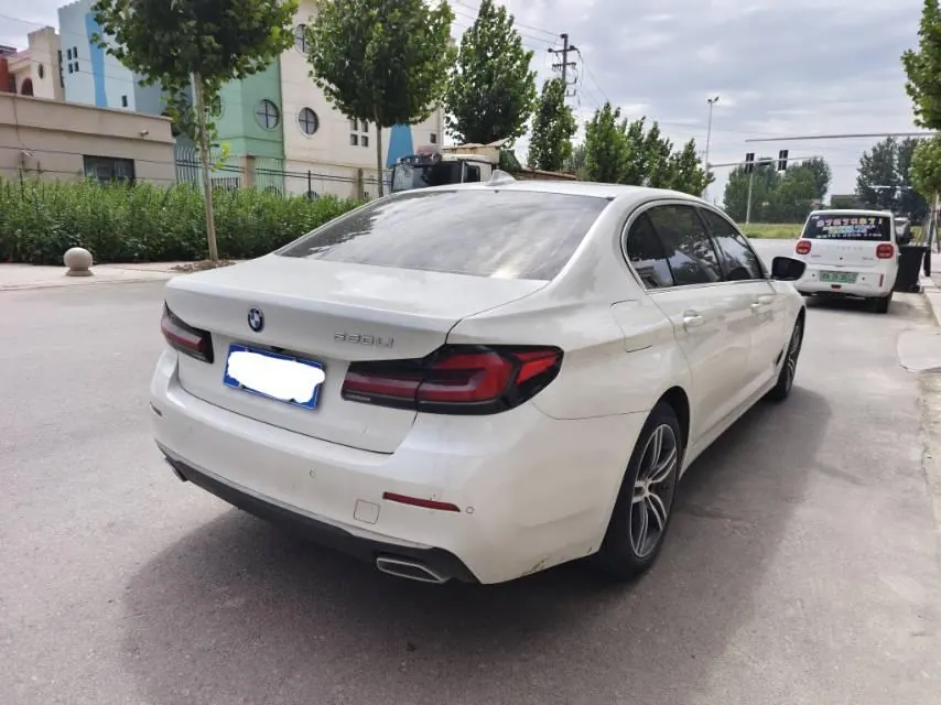 BMW 5 Series 2022 530Li 2.0T Leading Luxury Suit (Change 2) Automatic Gear 3