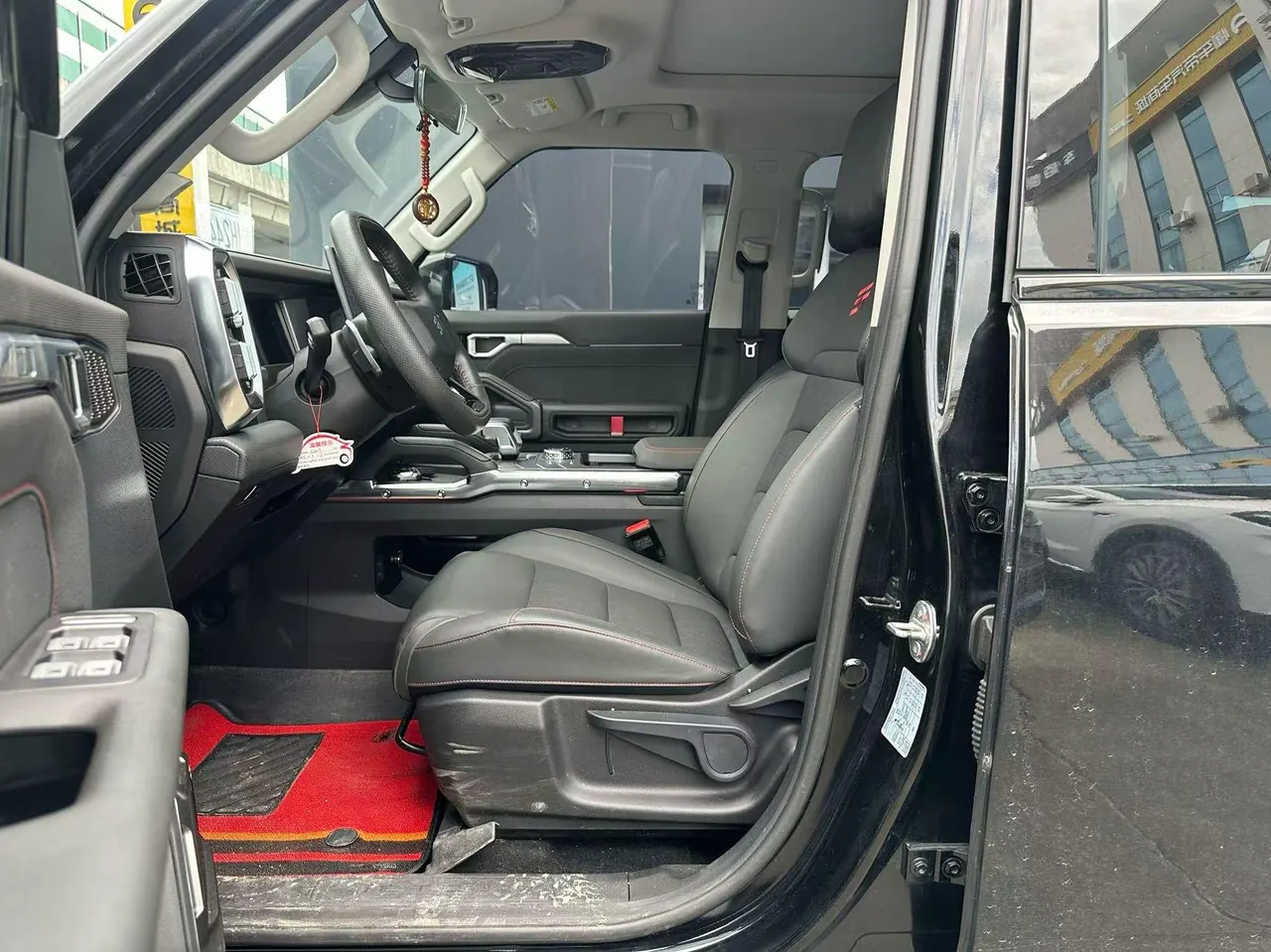 Jetour 2023 Travelers 1.5T Two-Drive Discovery PRO Automatic Gear 3