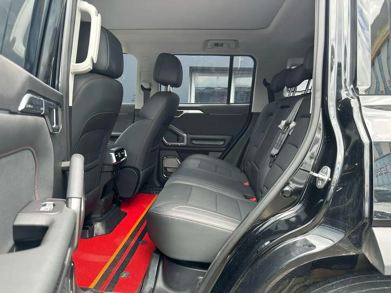 Jetour 2023 Travelers 1.5T Two-Drive Discovery PRO Automatic Gear 4