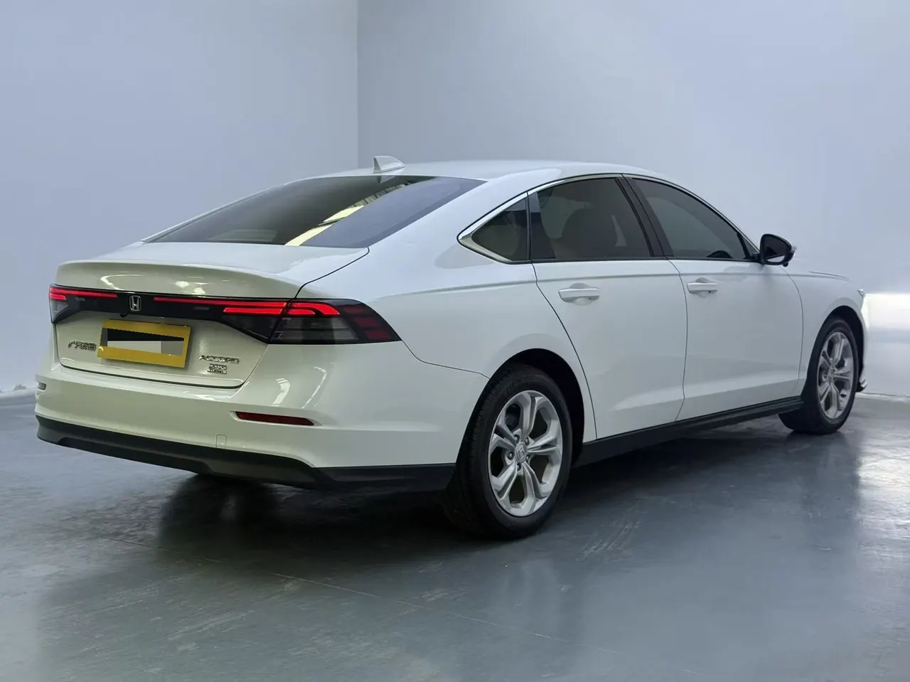 Honda 2023 11th Generation Accord 1.5T Stepless 260TURBO Smart Edition Automatic Gear 2
