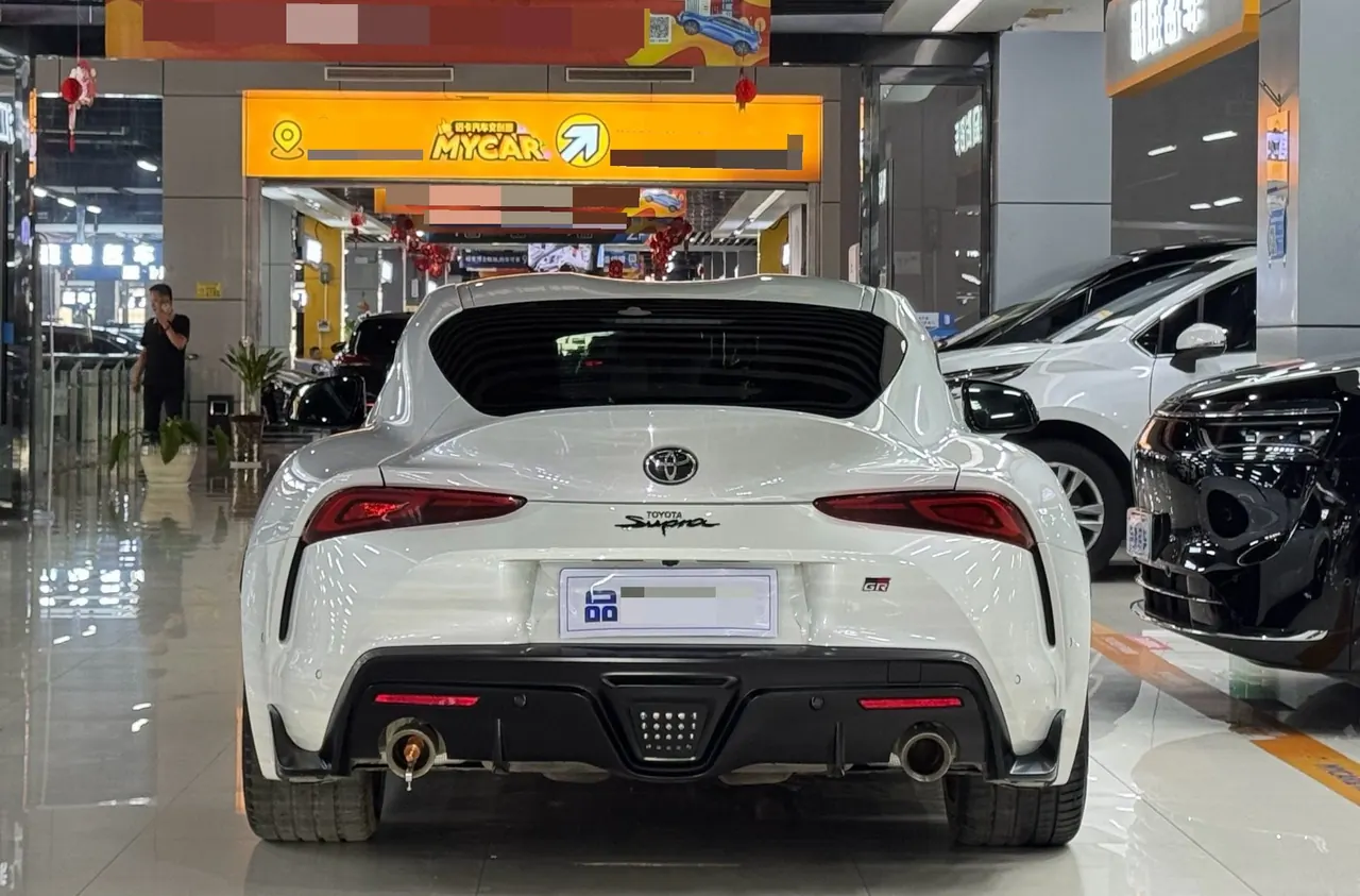 Toyota Supra (Imported) 2021 Supra 3.0T GR Standard Automatic Gear 5