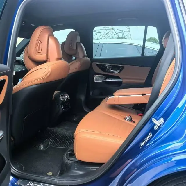 Mercedes Benz 2023 GLC 300 L 4MATIC 48V 2.0T Luxury 7-seat Automatic Gear 3