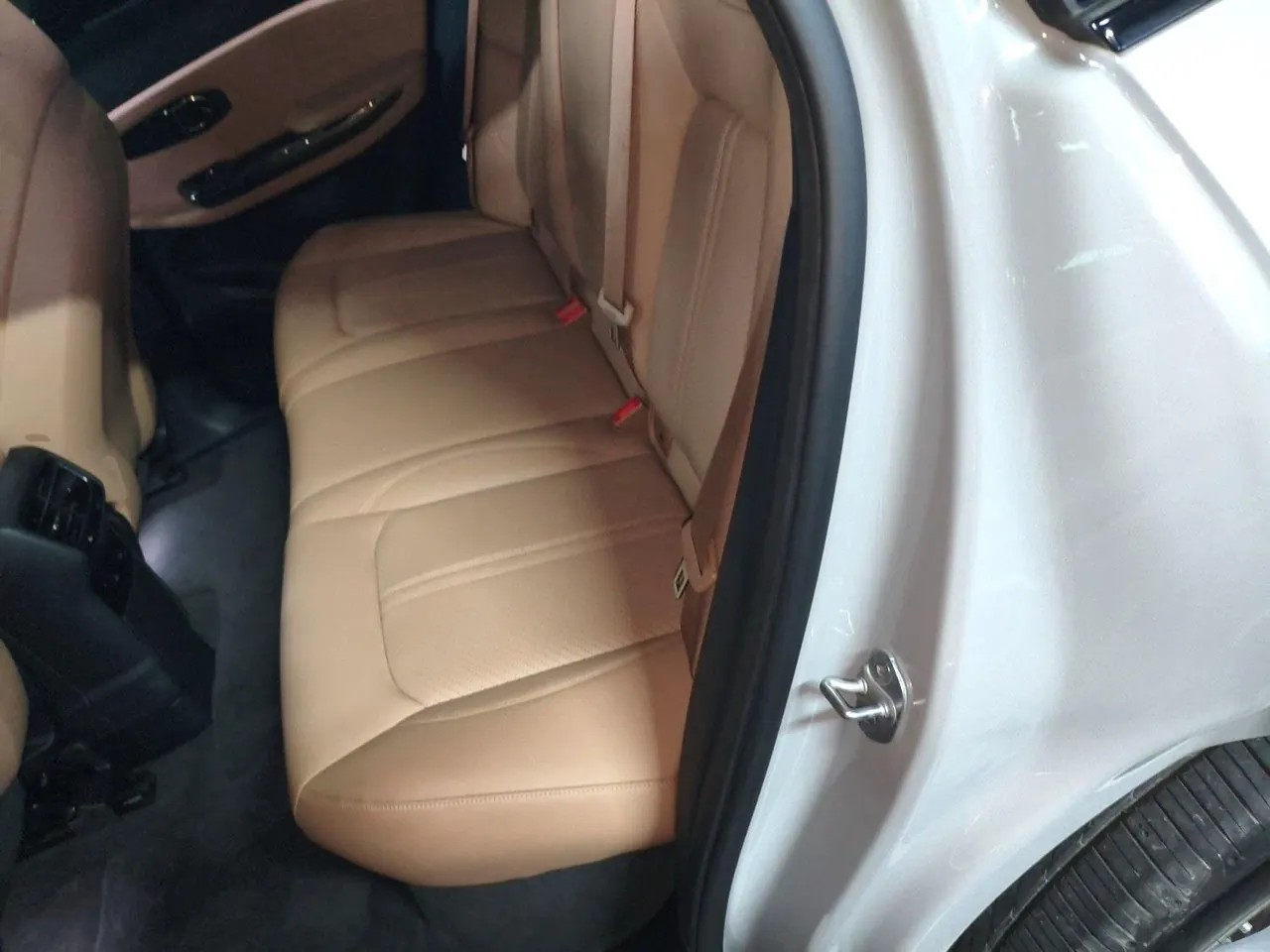 NIO 2020 ES 6 430KM Performance Edition Automatic Gear 4