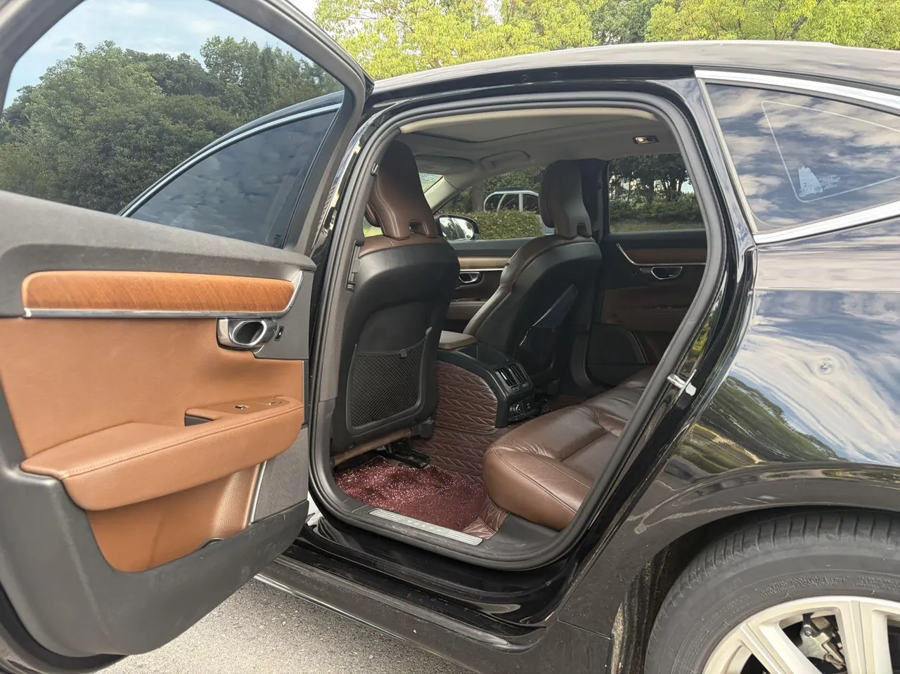 Volvo 2020 S90 2.0T T5 Zhiyi Deluxe Edition Automatic Gear 8