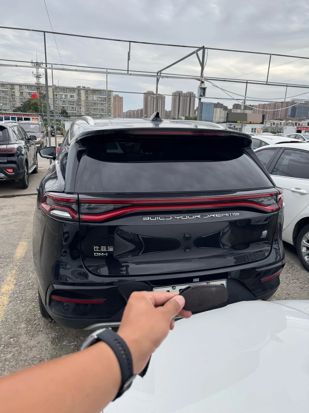 BYD Tang New Energy 2023 Tang DM-i 1.5T Stepless 112KM Champion Edition Exclusive Automatic Gear 5