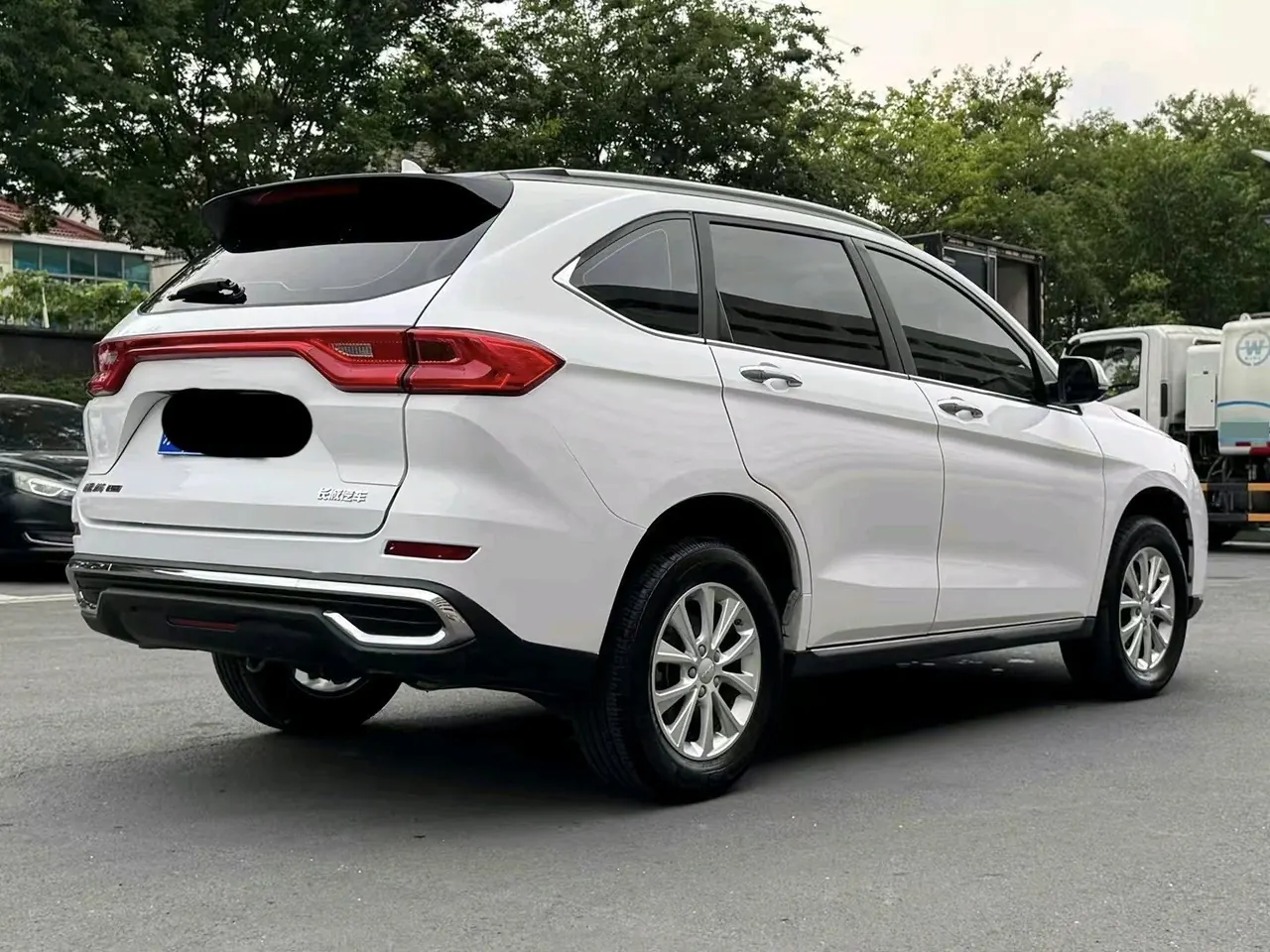 Haval 2022 M6 PLUS 1.5T Smart Automatic Gear 3